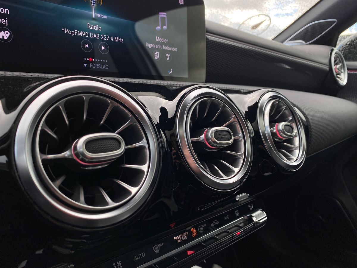 Billede af Mercedes-Benz A250 e 1,3 Plugin-hybrid Progressive 8G-DCT 218HK 5d 8g Aut.