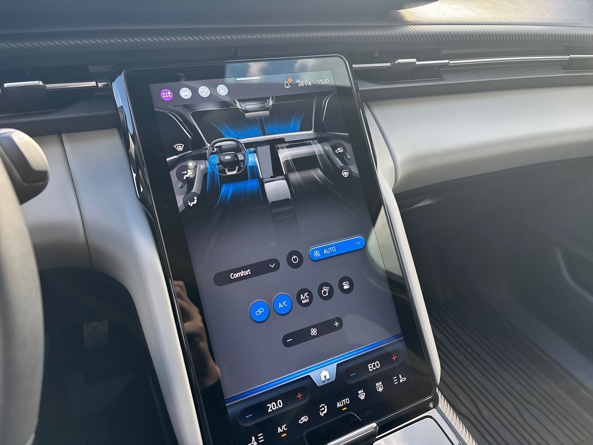 Billede af Ford Explorer EL SR Premium RWD 170HK 5d Aut.