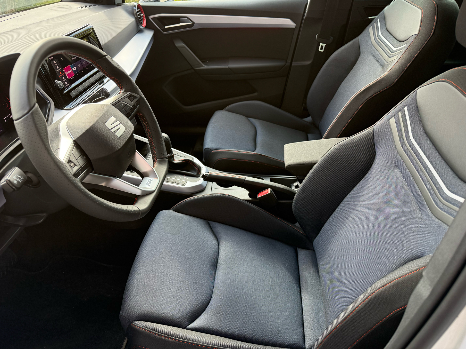 Billede af Seat Arona 1,0 TSI FR DSG 115HK 5d 7g Aut.