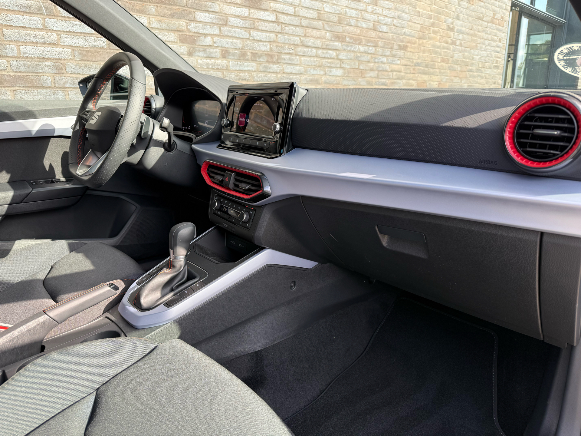 Billede af Seat Arona 1,0 TSI FR DSG 115HK 5d 7g Aut.