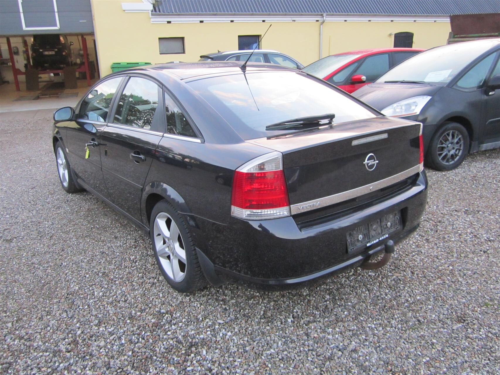Billede af Opel Vectra 1,8 16V Limited 140HK 5d