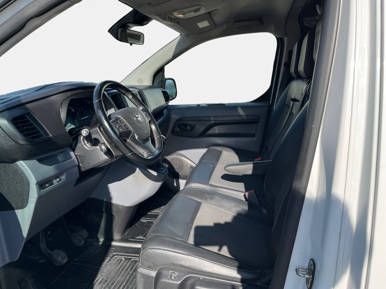 Billede af Toyota Proace Long 2,0 D Comfort Master 122HK Van 6g