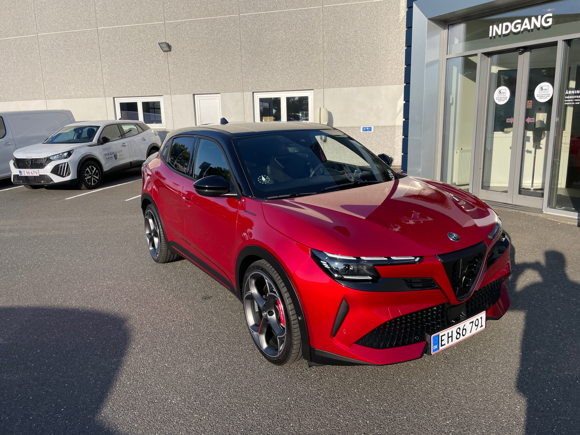 Billede af Alfa Romeo Junior EL Veloce 280HK 5d Aut.