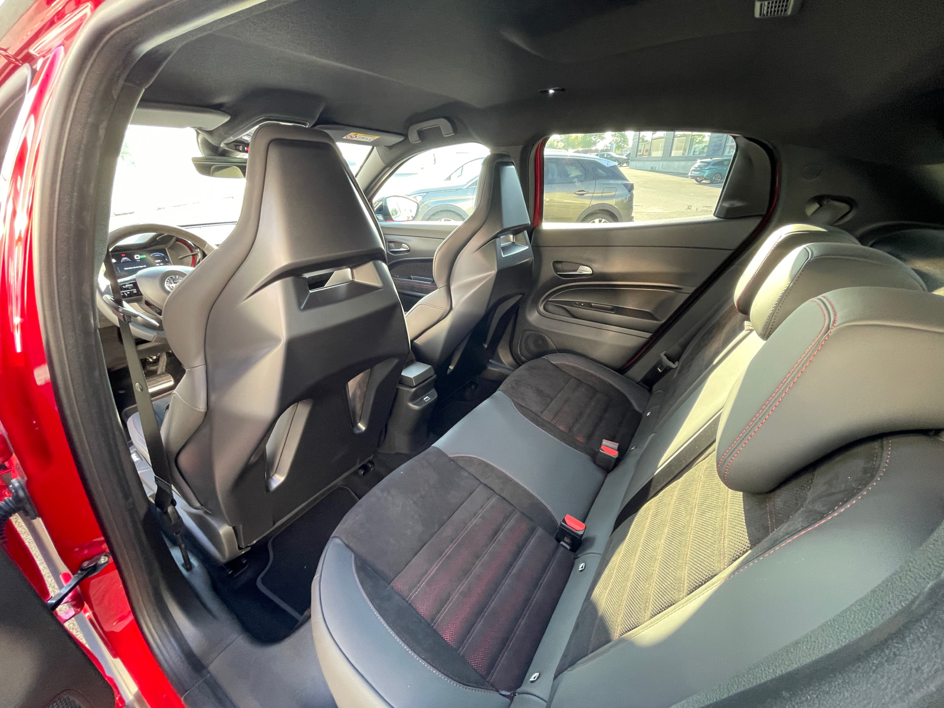 Billede af Alfa Romeo Junior EL Veloce 280HK 5d Aut.