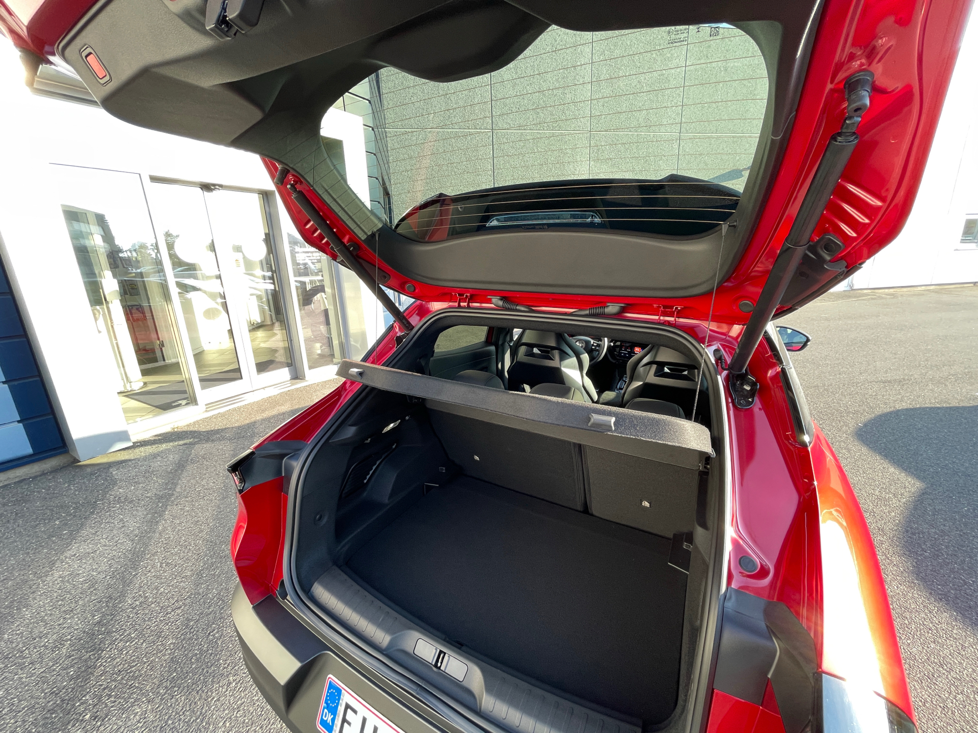 Billede af Alfa Romeo Junior EL Veloce 280HK 5d Aut.