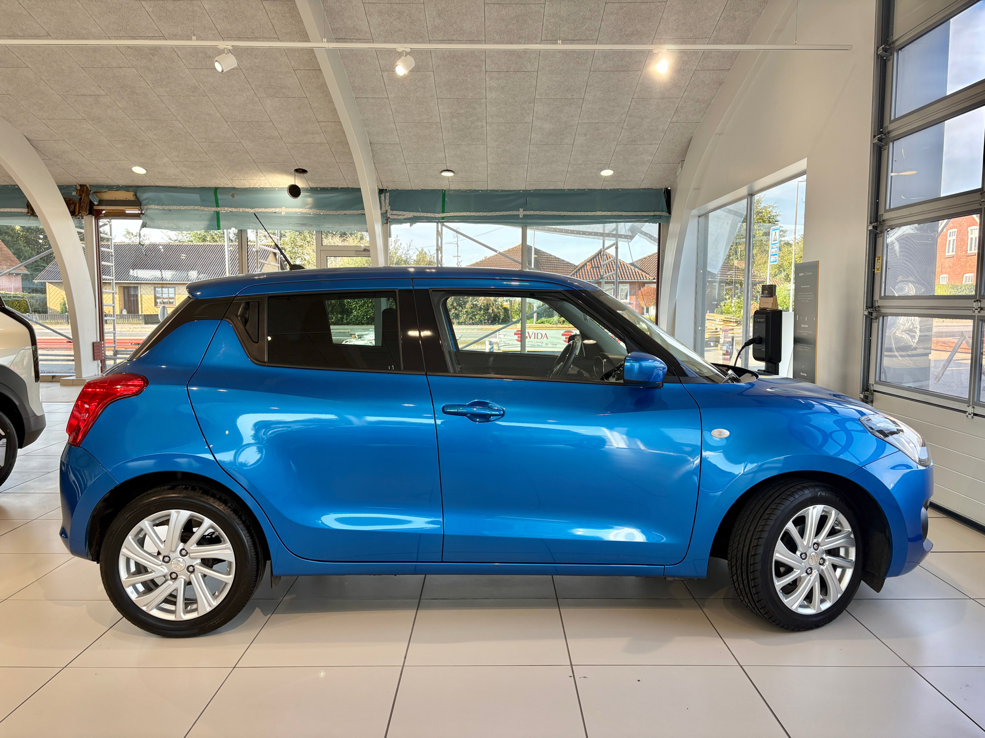Billede af Suzuki Swift 1,2 Dualjet  Mild hybrid Action AEB CVT 83HK 5d Trinl. Gear