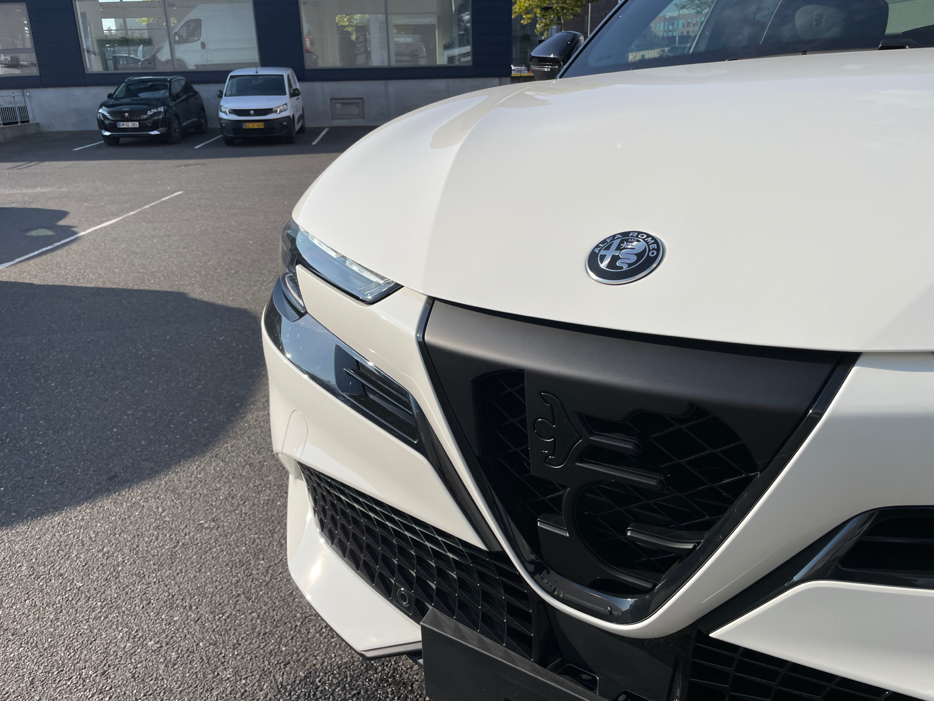 Billede af Alfa Romeo Junior EL Speciale 156HK 5d Aut.