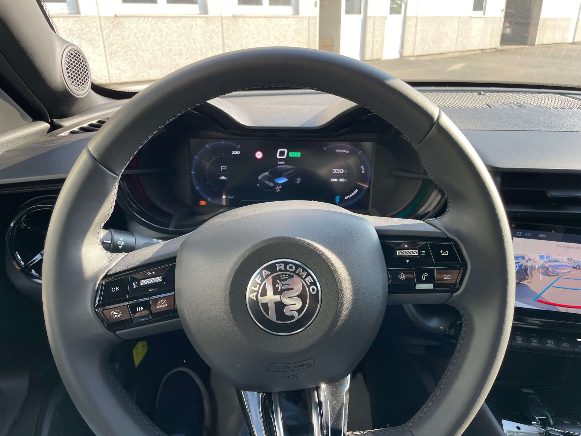 Billede af Alfa Romeo Junior EL Speciale 156HK 5d Aut.