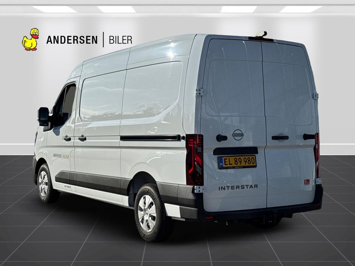 Billede af Nissan Interstar L2H2 2,0 DCi Tekna 170HK Van 9g Aut.