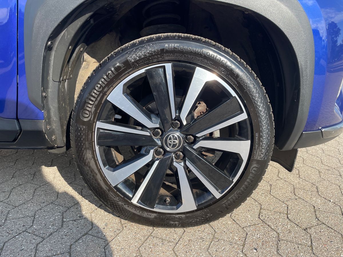 Billede af Toyota Yaris Cross 1,5 Hybrid Premium Edition 116HK 5d Trinl. Gear