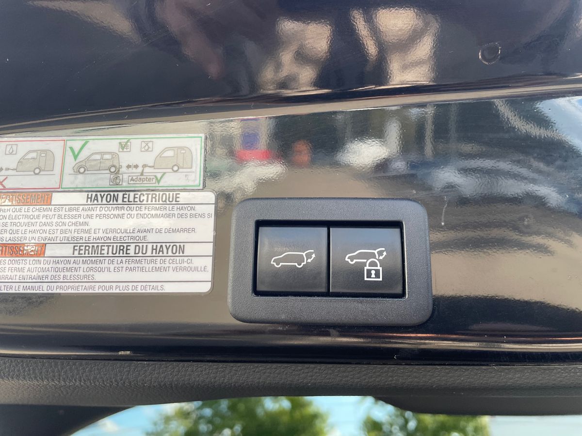 Billede af Toyota Yaris Cross 1,5 Hybrid Premium Edition 116HK 5d Trinl. Gear