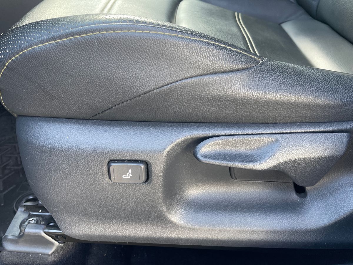 Billede af Toyota Yaris Cross 1,5 Hybrid Premium Edition 116HK 5d Trinl. Gear