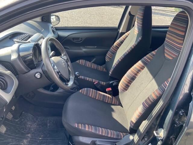 Billede af Citroën C1 1,0 VTi Scoop start/stop 68HK 5d