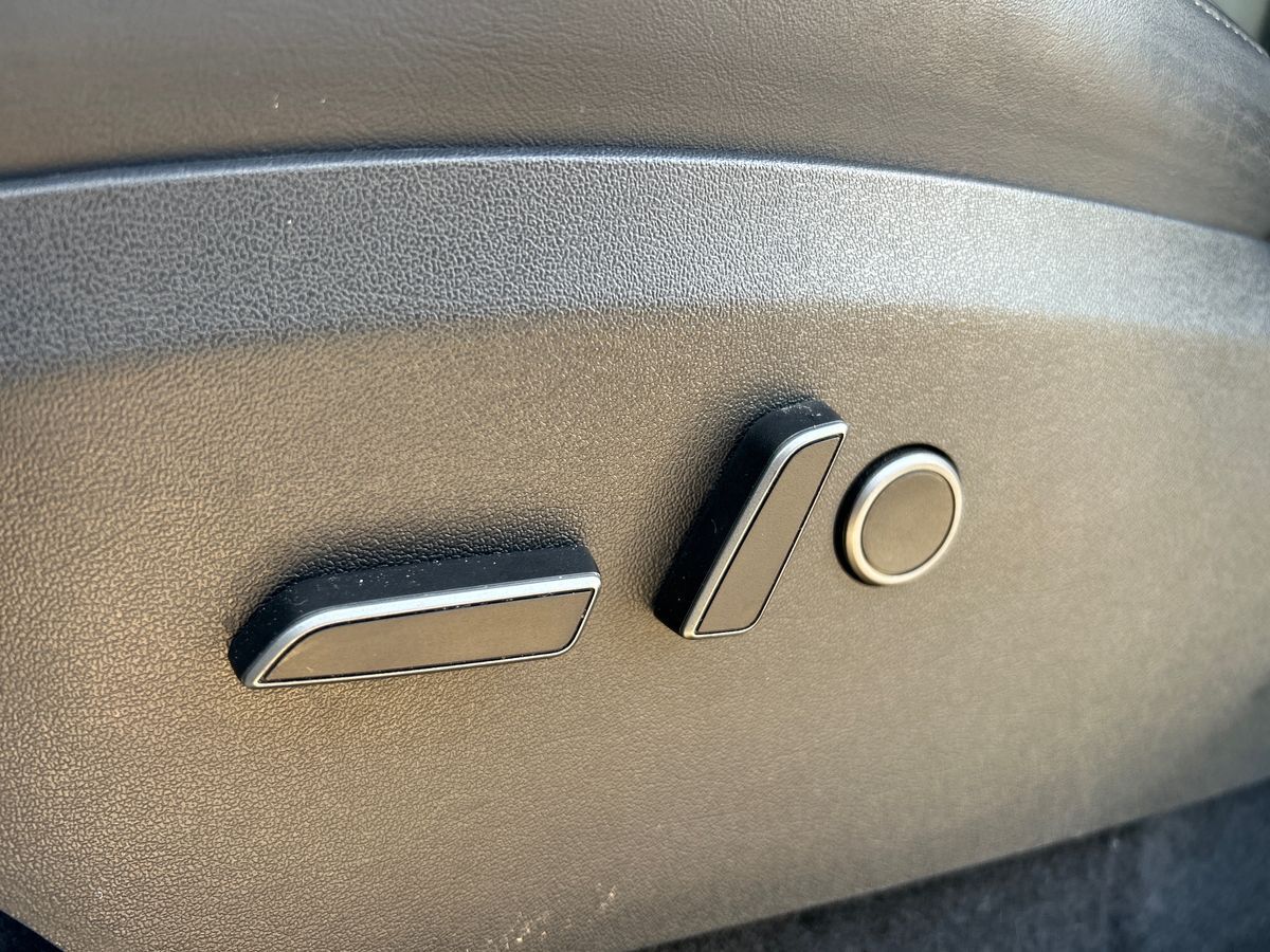 Billede af Tesla Model Y EL Long Range AWD 514HK 5d Aut.