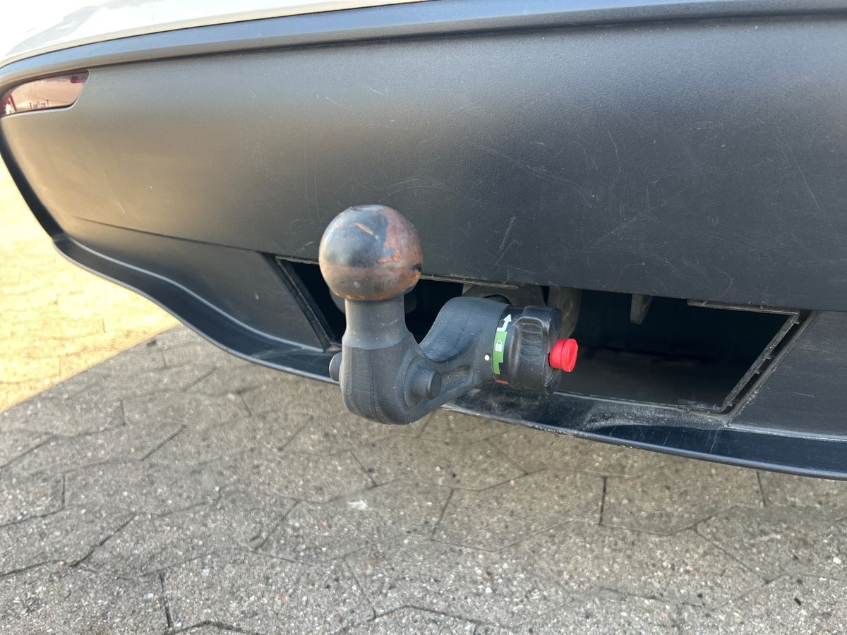 Billede af Tesla Model Y EL Long Range AWD 514HK 5d Aut.