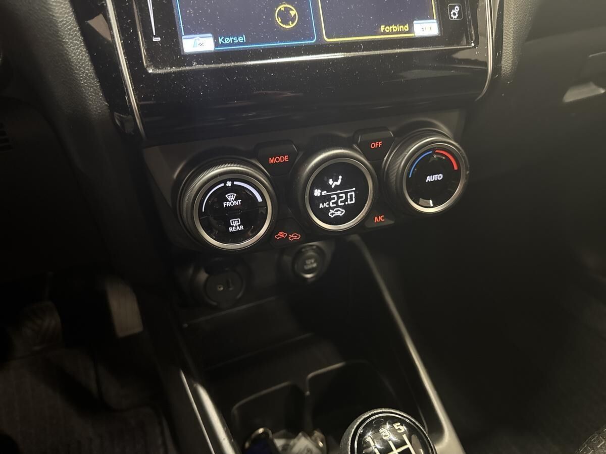 Billede af Suzuki Swift 1,2 Dualjet  Mild hybrid Exclusive AEB 83HK 5d