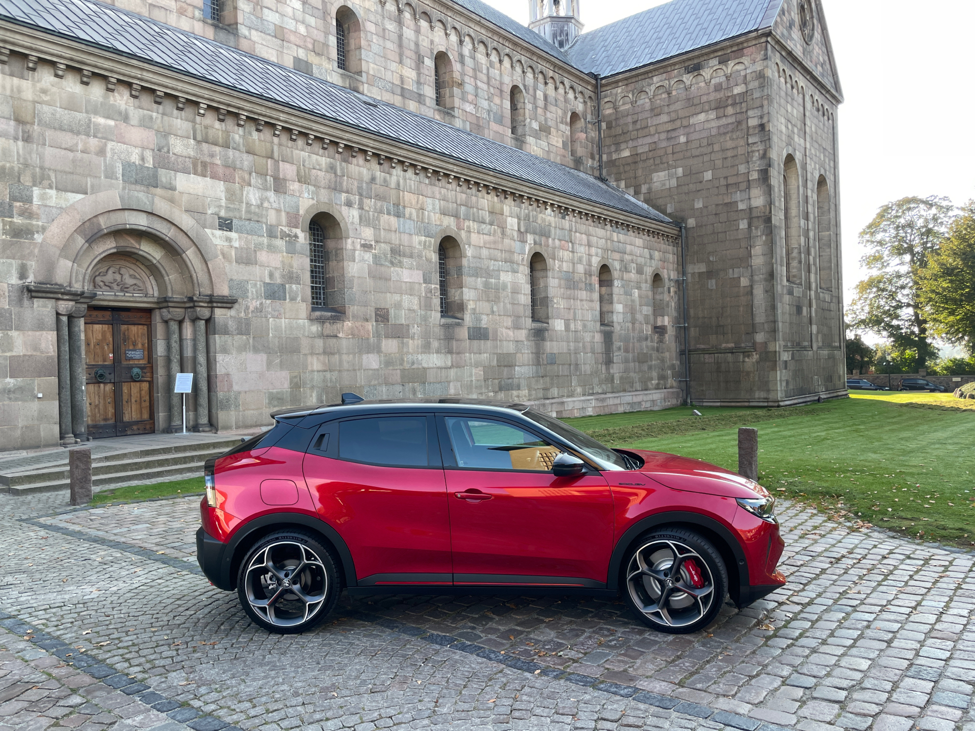 Billede af Alfa Romeo Junior EL Veloce 280HK 5d Aut.