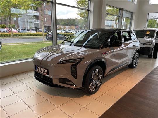Hongqi EHS7 EL Exclusive 339HK 5d Aut.