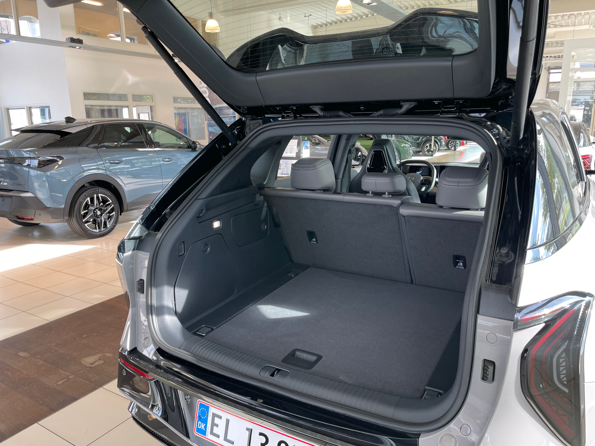 Billede af Hongqi EHS7 EL Exclusive 339HK 5d Aut.