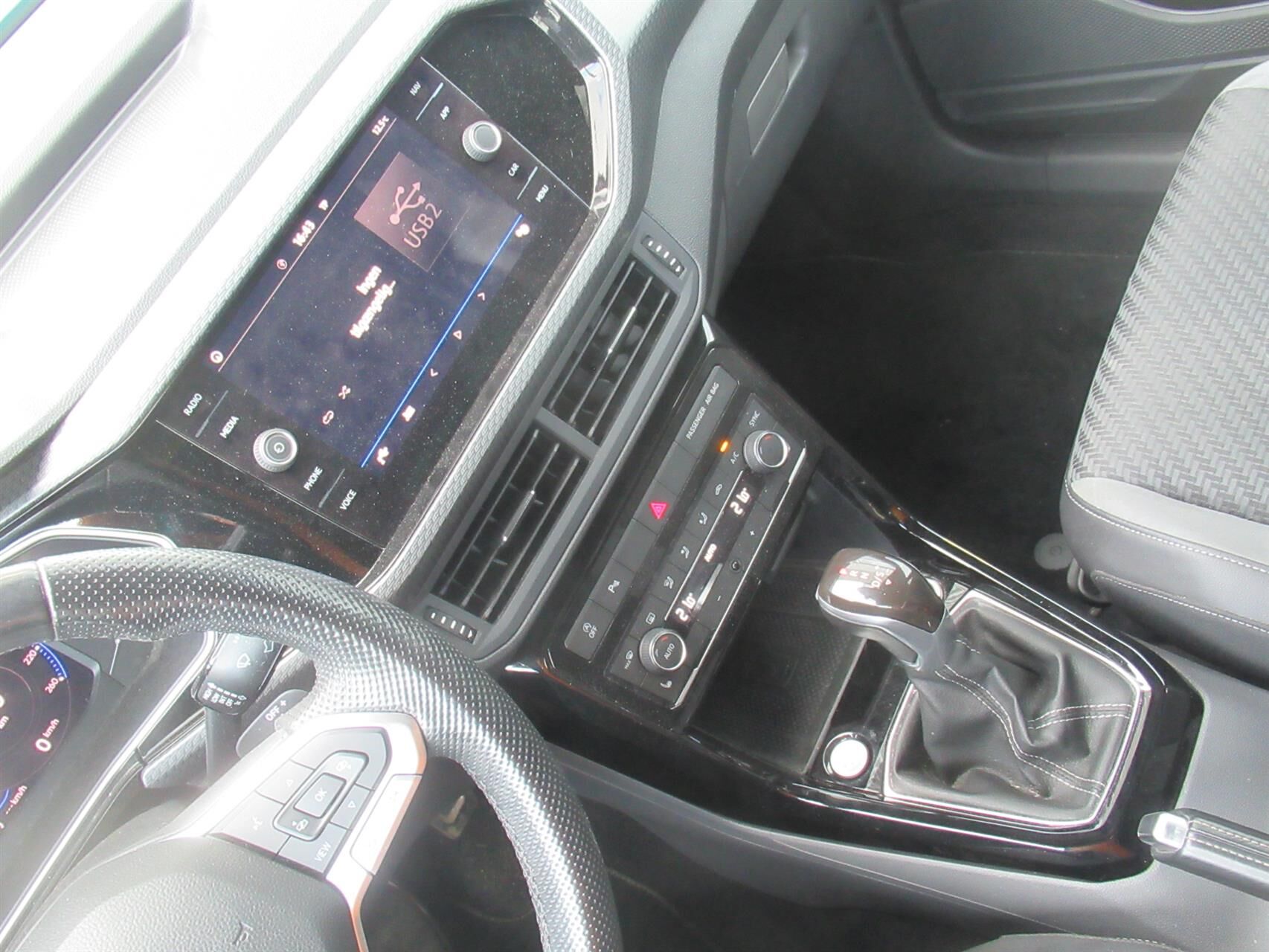 Billede af VW T-Cross 1,0 TSI R-Line DSG 115HK 5d 7g Aut.