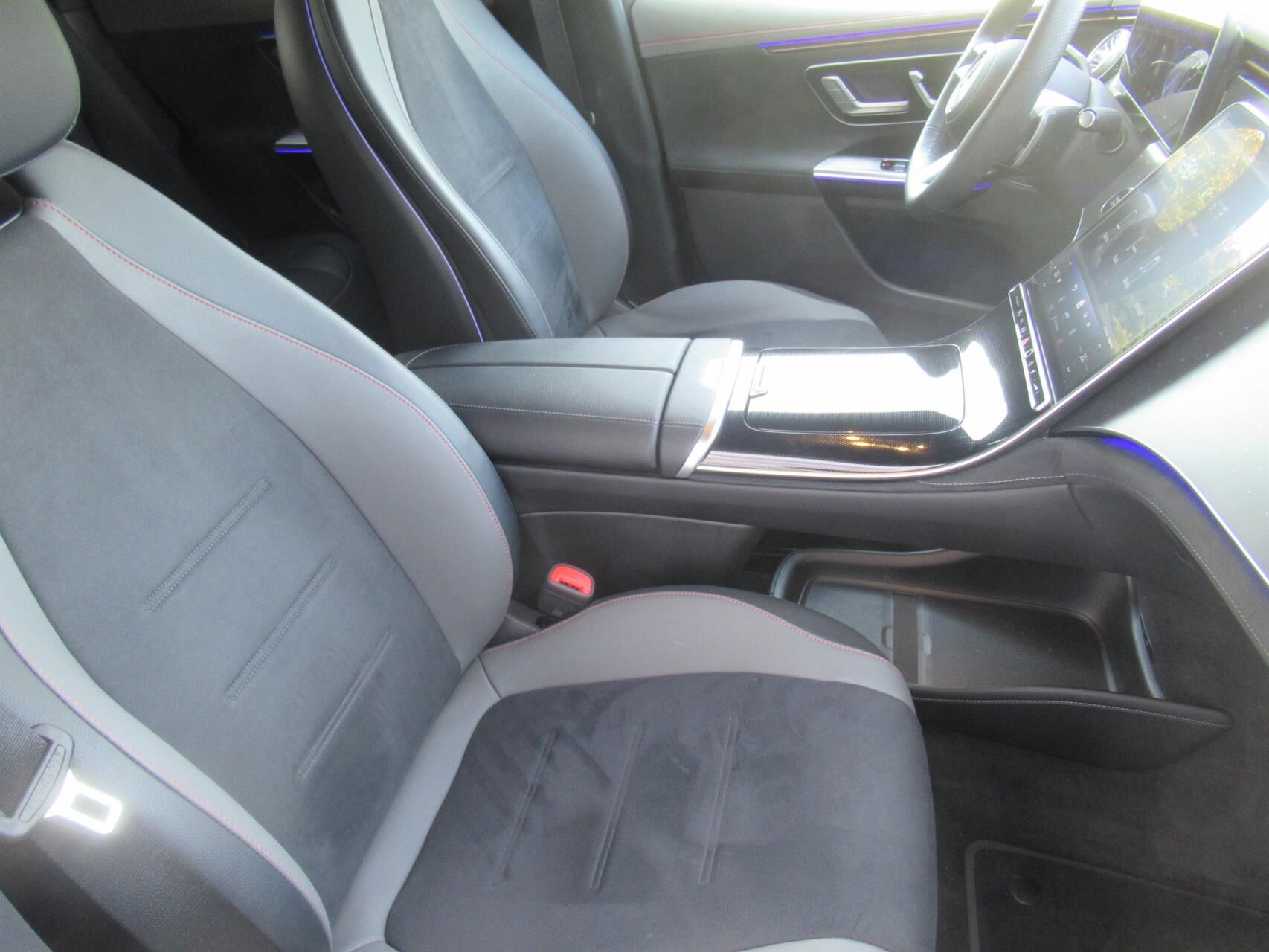 Billede af Mercedes-Benz EQE 350 EL AMG Edition 4Matic 292HK 5d Aut.