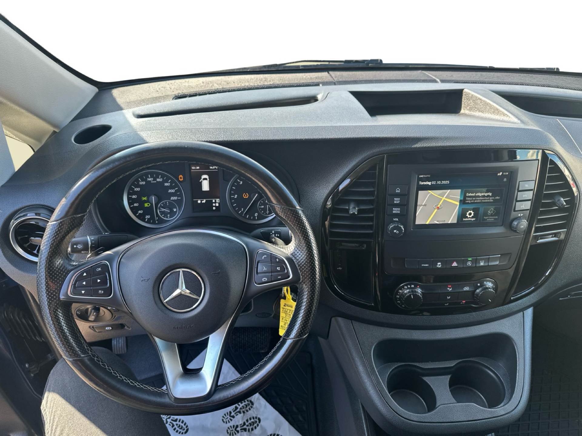 Billede af Mercedes-Benz Vito 116 A1 2,0 CDI RWD 9G-Tronic 163HK Van Aut.