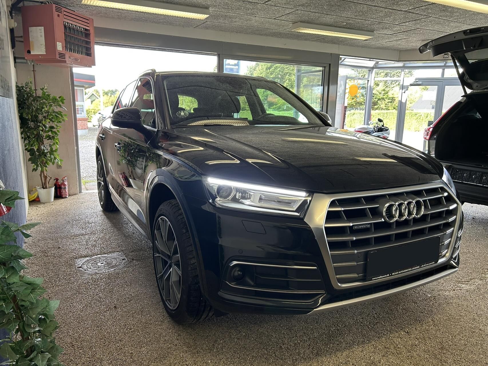 Billede af Audi Q5 2,0 TDI Sport Prestige Tour Quat S Tron 190HK 5d 7g Aut.