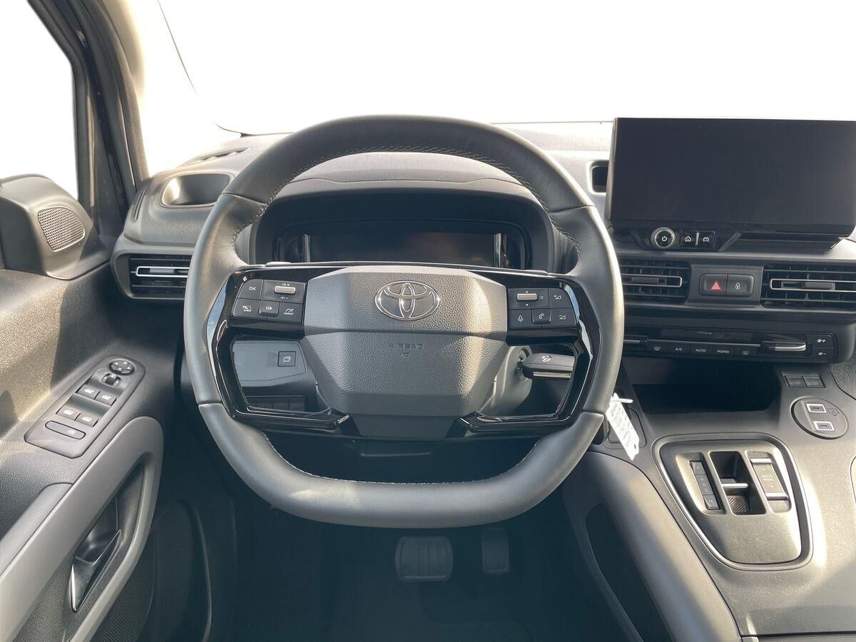 Billede af Toyota Proace City Verso Long 1,5 D Family To Skydedør, Bagklap 130HK 6g Aut.