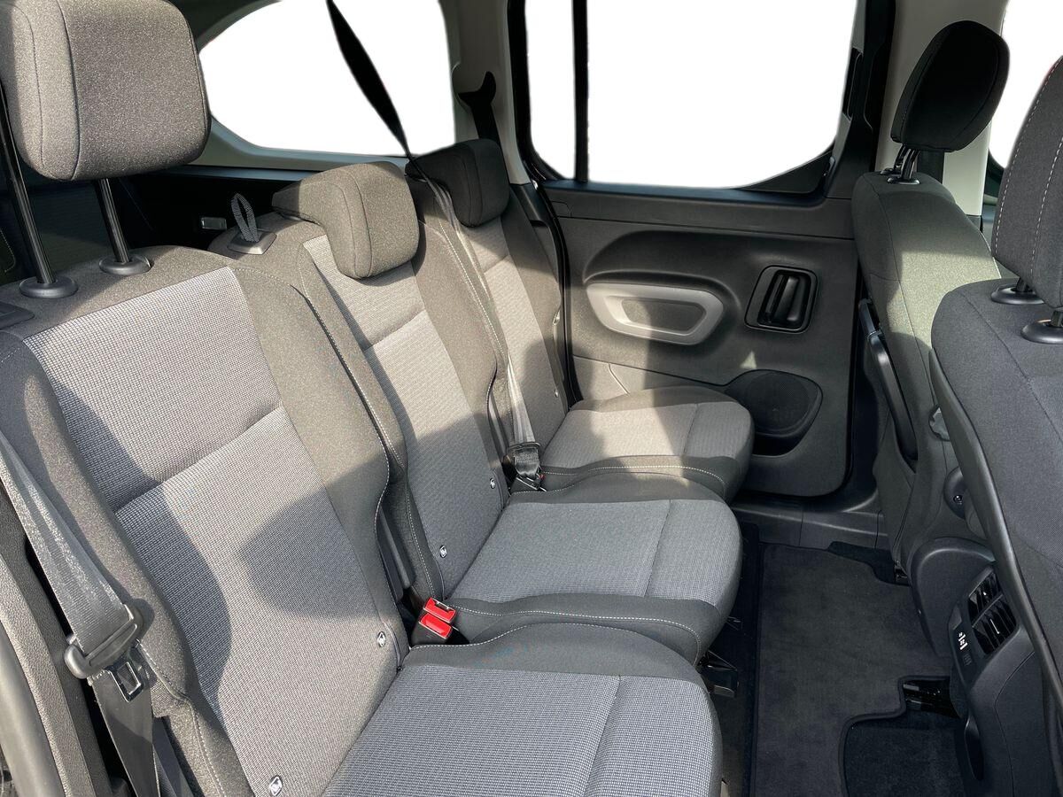 Billede af Toyota Proace City Verso Long 1,5 D Family To Skydedør, Bagklap 130HK 6g Aut.
