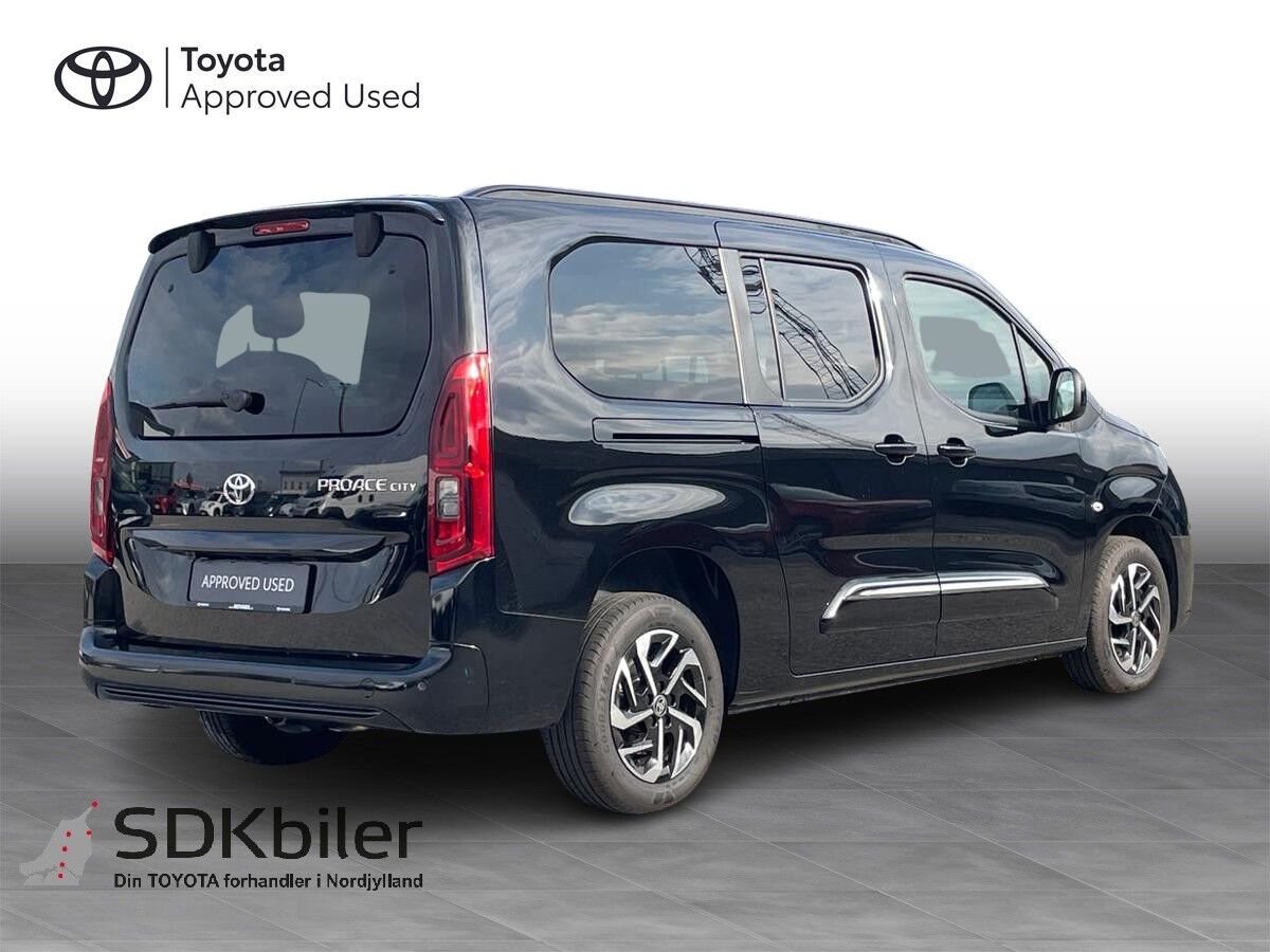 Billede af Toyota Proace City Verso Long 1,5 D Family To Skydedør, Bagklap 130HK 6g Aut.
