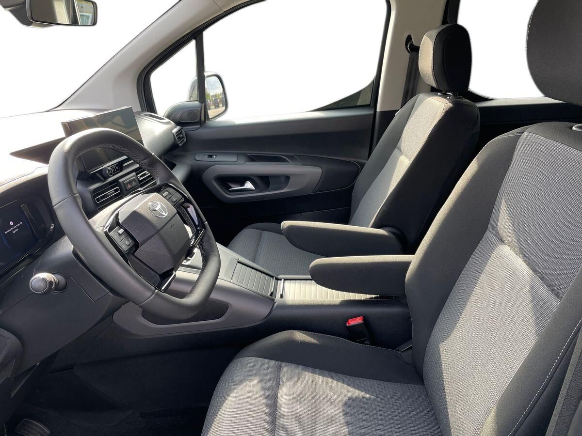 Billede af Toyota Proace City Verso Long 1,5 D Family To Skydedør, Bagklap 130HK 6g Aut.