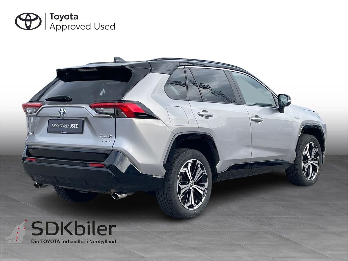 Billede af Toyota RAV4 Plug-in 2,5 Plugin-hybrid Style AWD 306HK 5d 6g Aut.