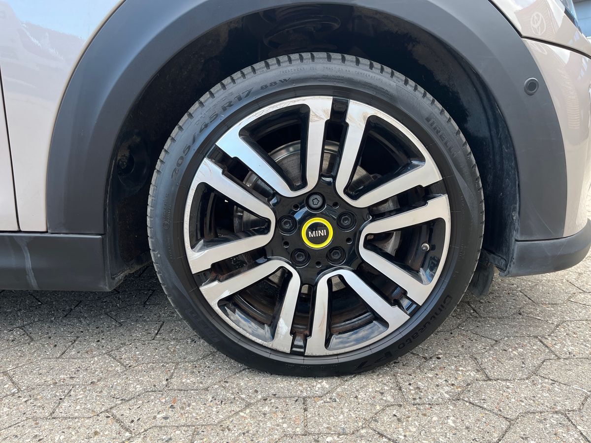 Billede af Mini Cooper SE EL Classic Trim 184HK 3d Aut.