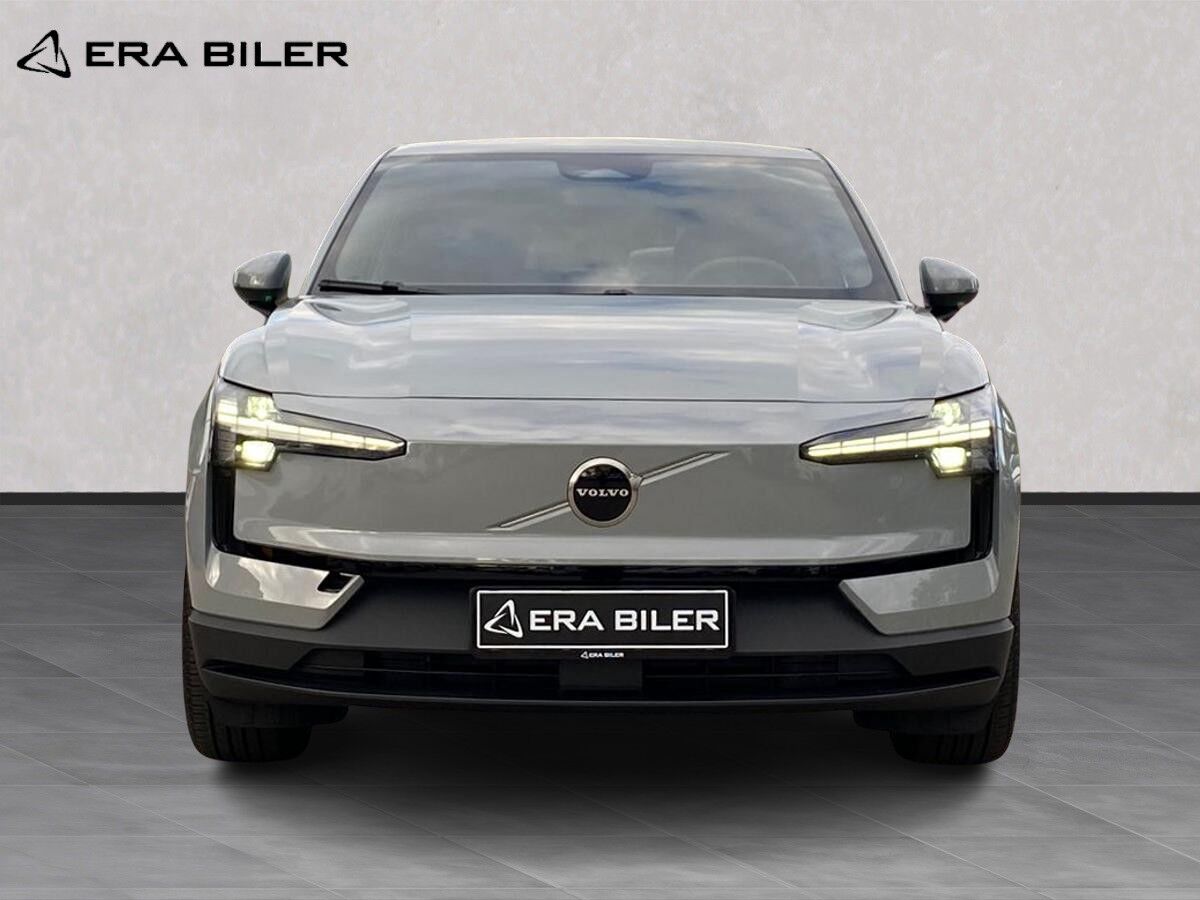 Billede af Volvo EX30 Single Motor Extended Range Core 272HK 5d Aut.