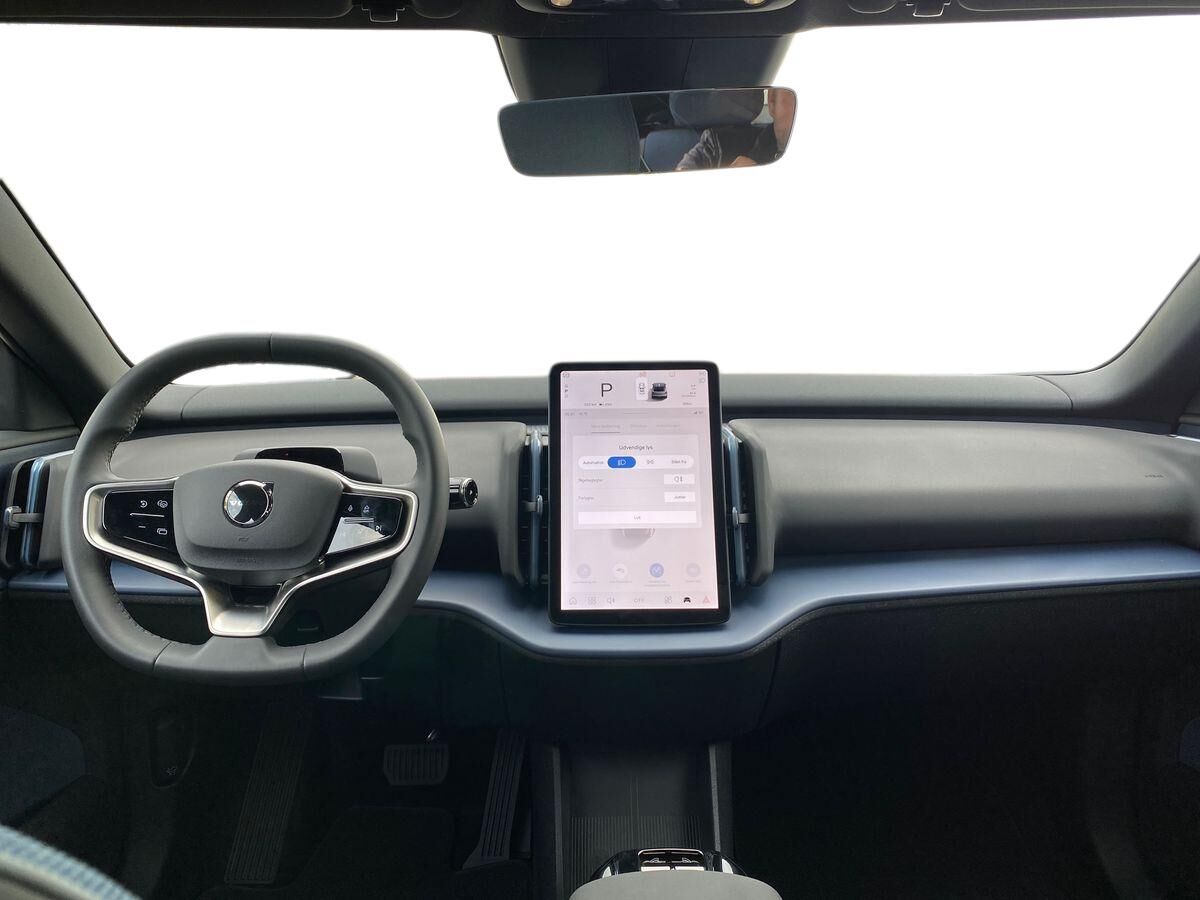 Billede af Volvo EX30 Single Motor Extended Range Core 272HK 5d Aut.