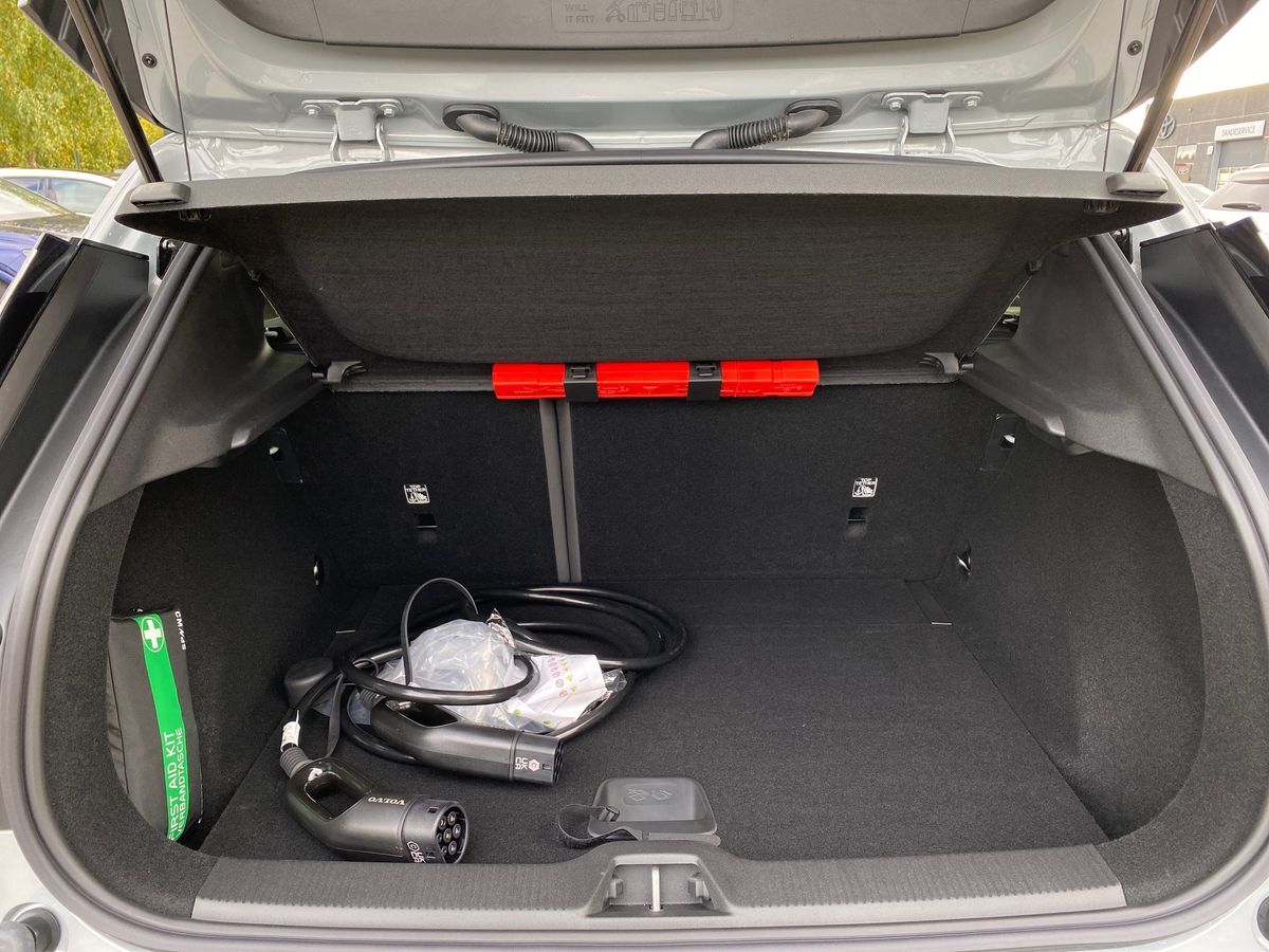 Billede af Volvo EX30 Single Motor Extended Range Core 272HK 5d Aut.