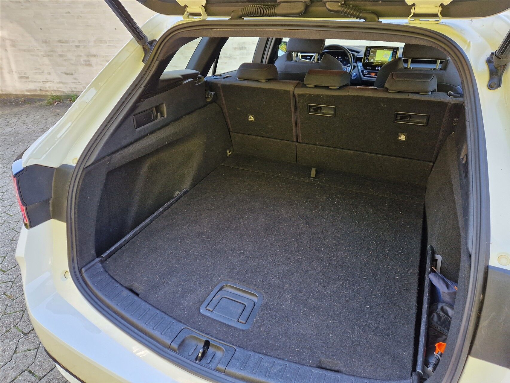 Billede af Toyota Corolla Touring Sports 1,8 Hybrid H3 Smart E-CVT 122HK Stc Trinl. Gear