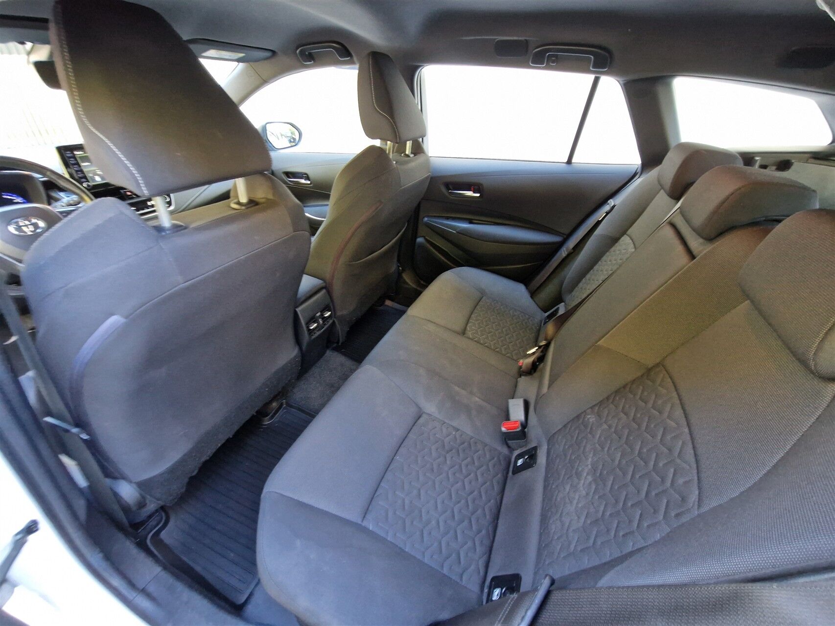 Billede af Toyota Corolla Touring Sports 1,8 Hybrid H3 Smart E-CVT 122HK Stc Trinl. Gear