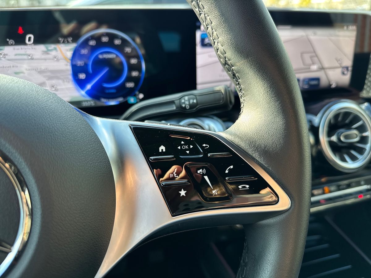 Billede af Mercedes-Benz EQB 300 EL 4Matic 228HK 5d Aut.