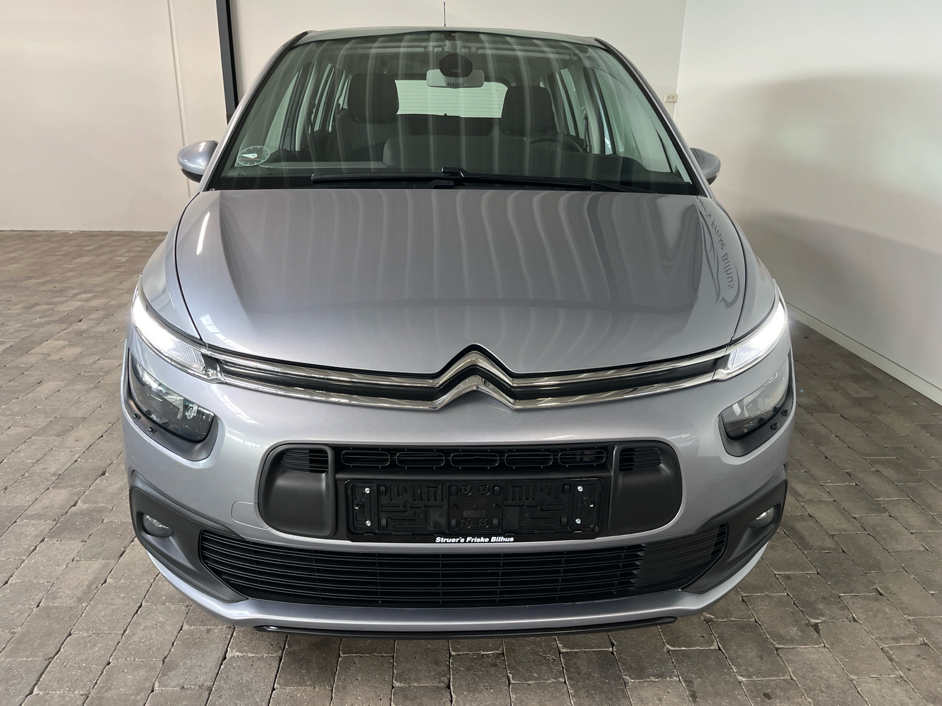Billede af Citroën Grand C4 SpaceTourer 1,5 Blue HDi Platinum Limited EAT8 130HK 8g Aut.