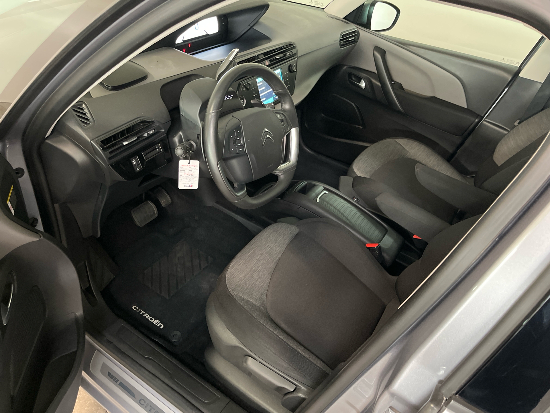 Billede af Citroën Grand C4 SpaceTourer 1,5 Blue HDi Platinum Limited EAT8 130HK 8g Aut.