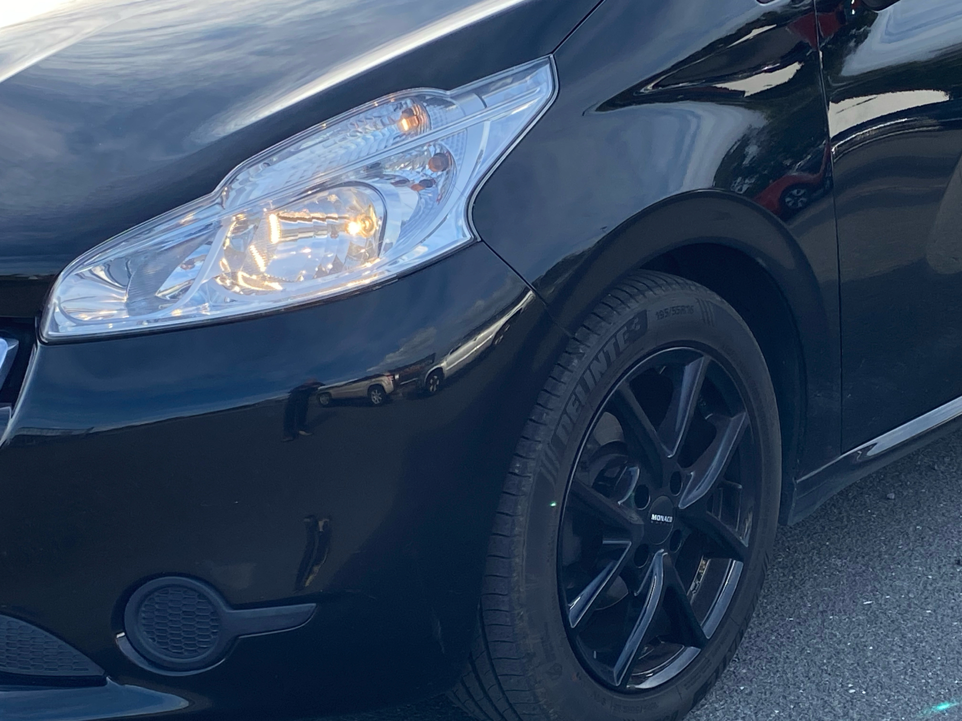 Billede af Peugeot 208 1,2 VTi City 82HK 3d