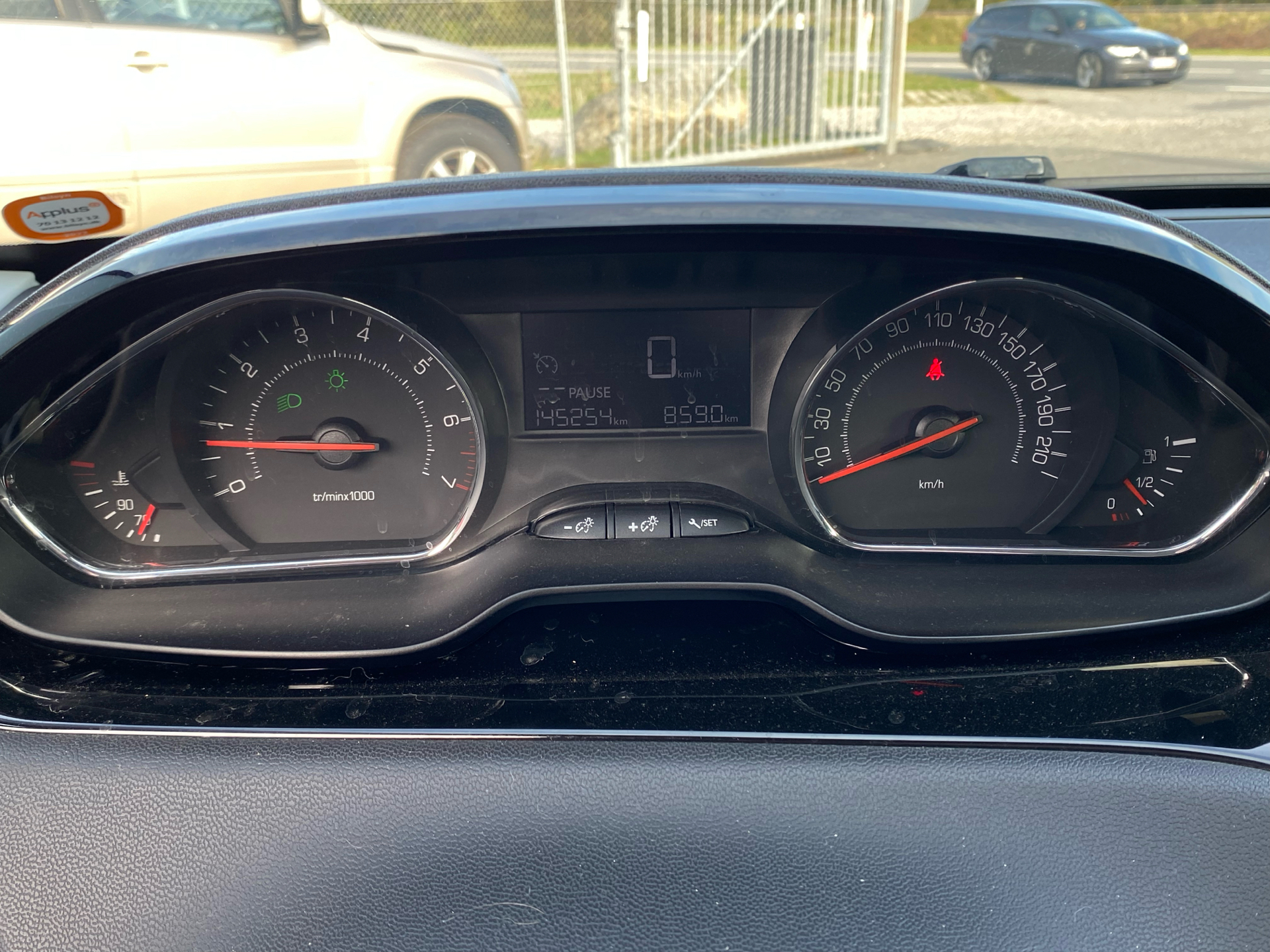 Billede af Peugeot 208 1,2 VTi City 82HK 3d