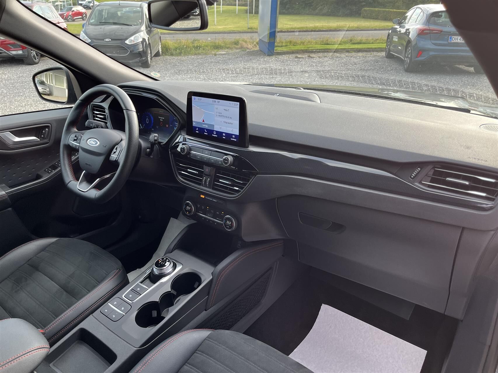 Billede af Ford Kuga 2,5 Plugin-hybrid ST-Line X CVT 225HK 5d Trinl. Gear