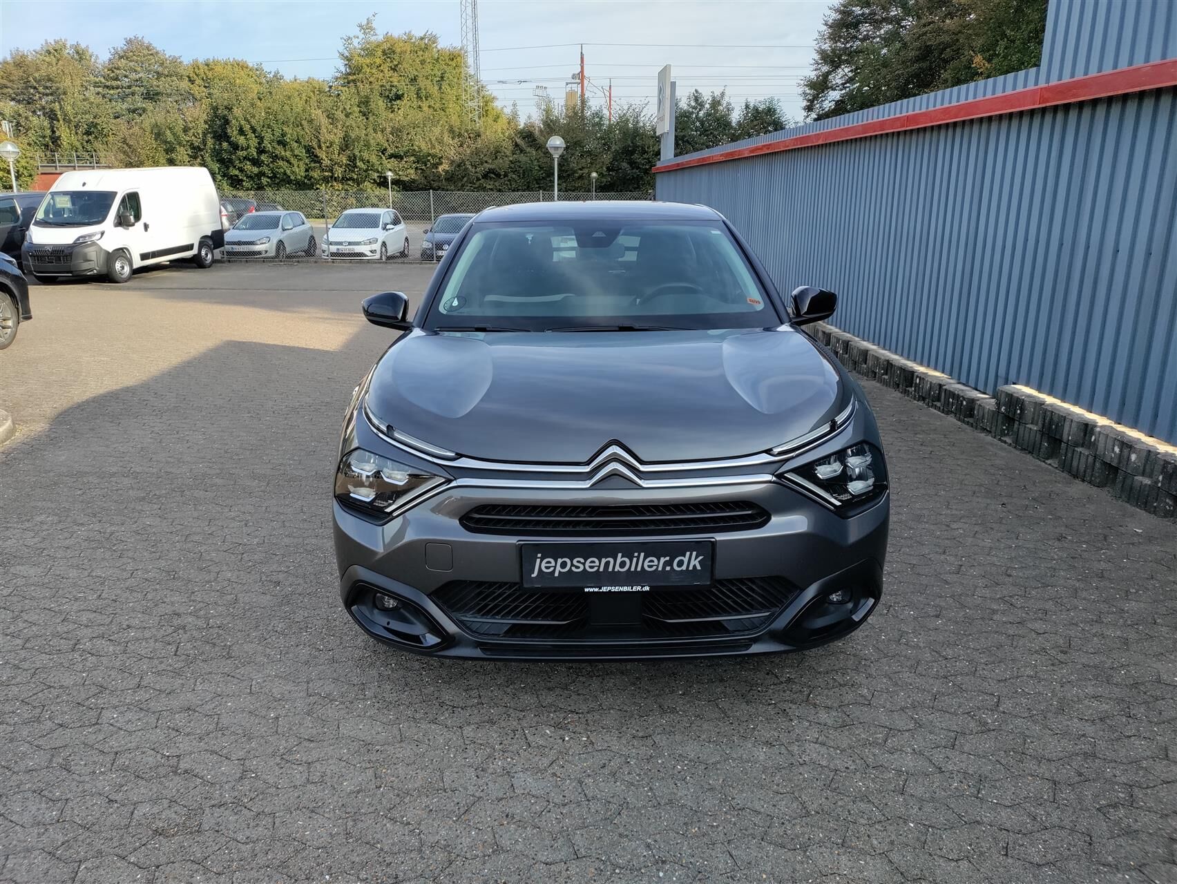 Billede af Citroën C4 1,2 PureTech Concorde EAT8 130HK 5d 8g Aut.