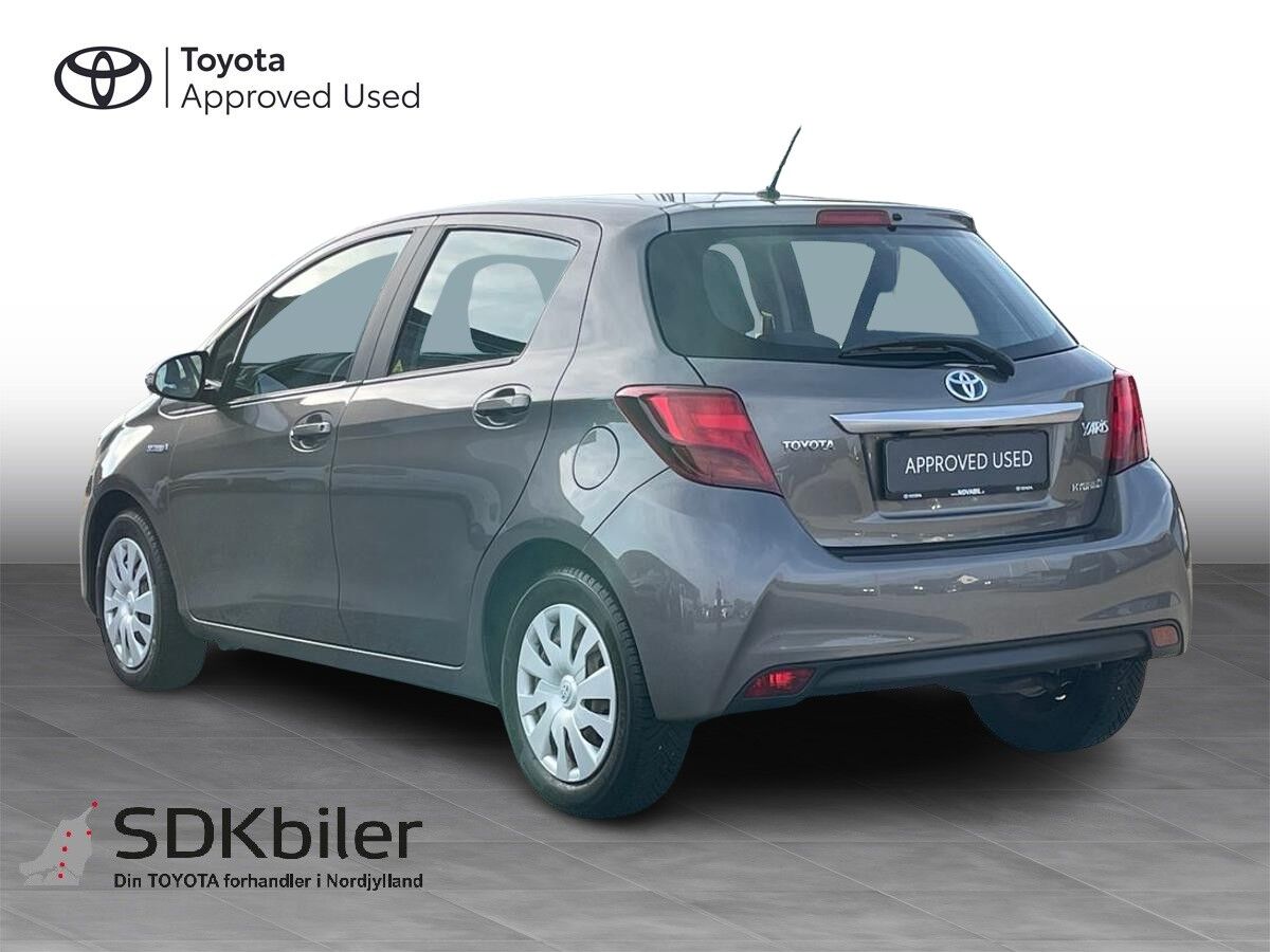 Billede af Toyota Yaris 1,5 Hybrid H2 E-CVT 100HK 5d Trinl. Gear