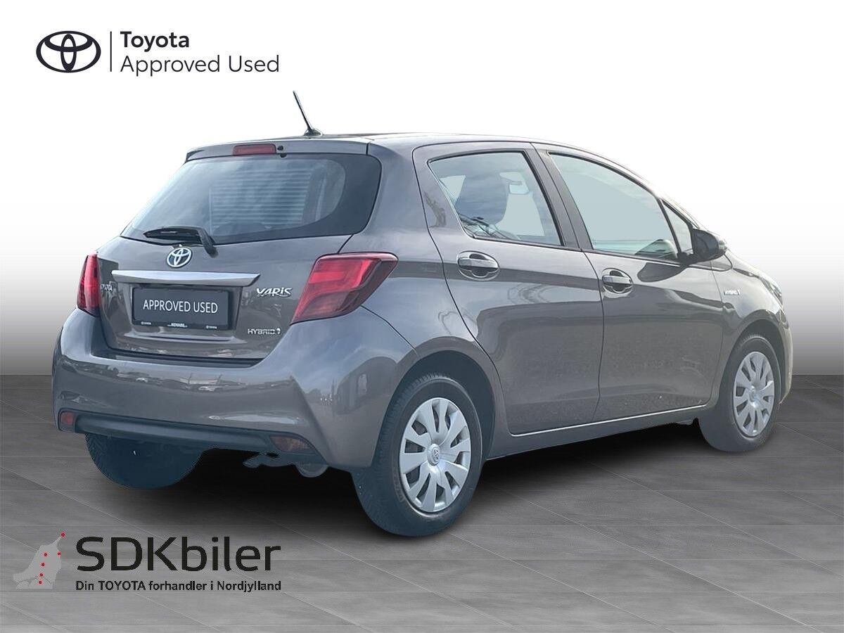 Billede af Toyota Yaris 1,5 Hybrid H2 E-CVT 100HK 5d Trinl. Gear