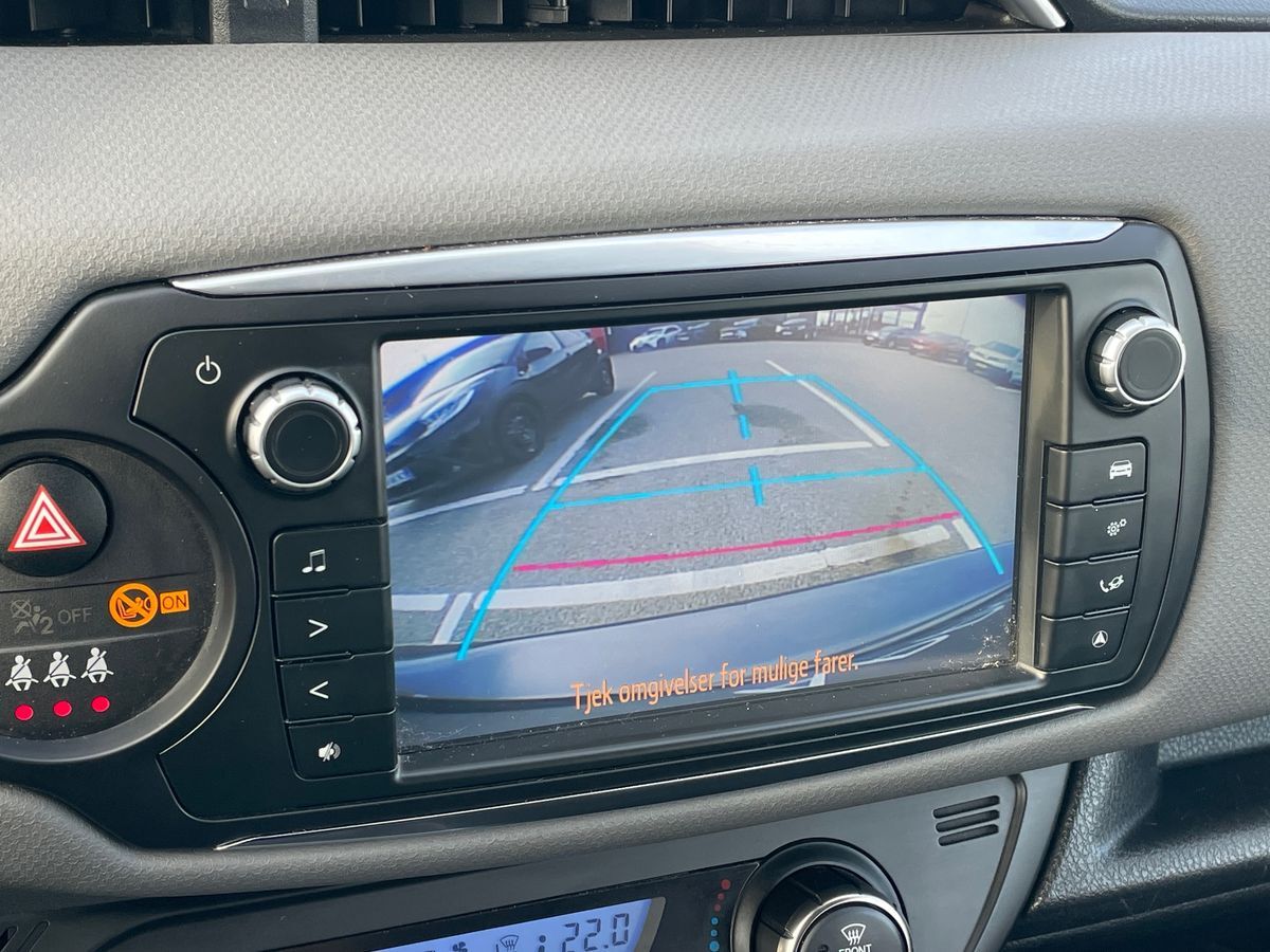 Billede af Toyota Yaris 1,5 Hybrid H2 E-CVT 100HK 5d Trinl. Gear