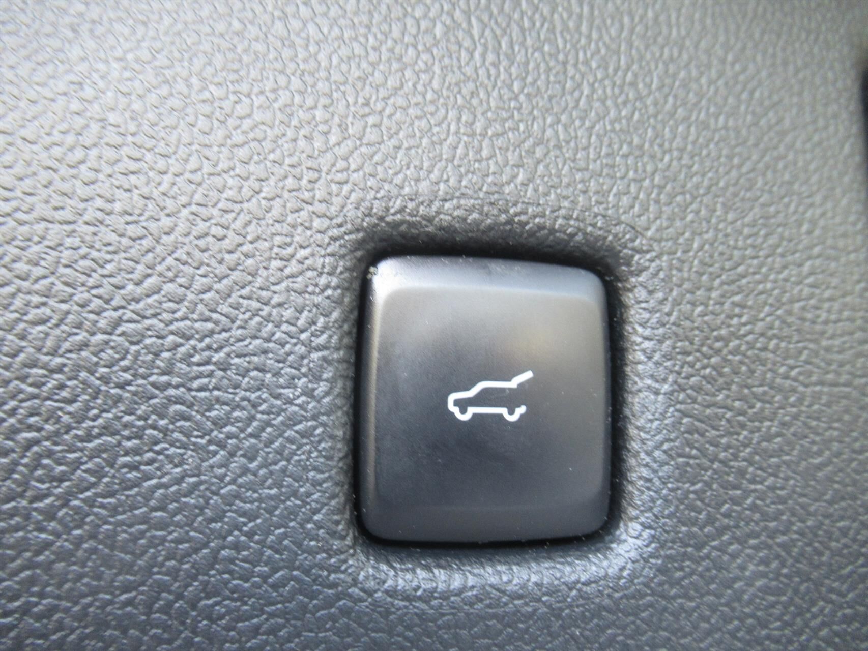 Billede af Ford Kuga 2,5 Plugin-hybrid Vignale CVT 225HK 5d Trinl. Gear