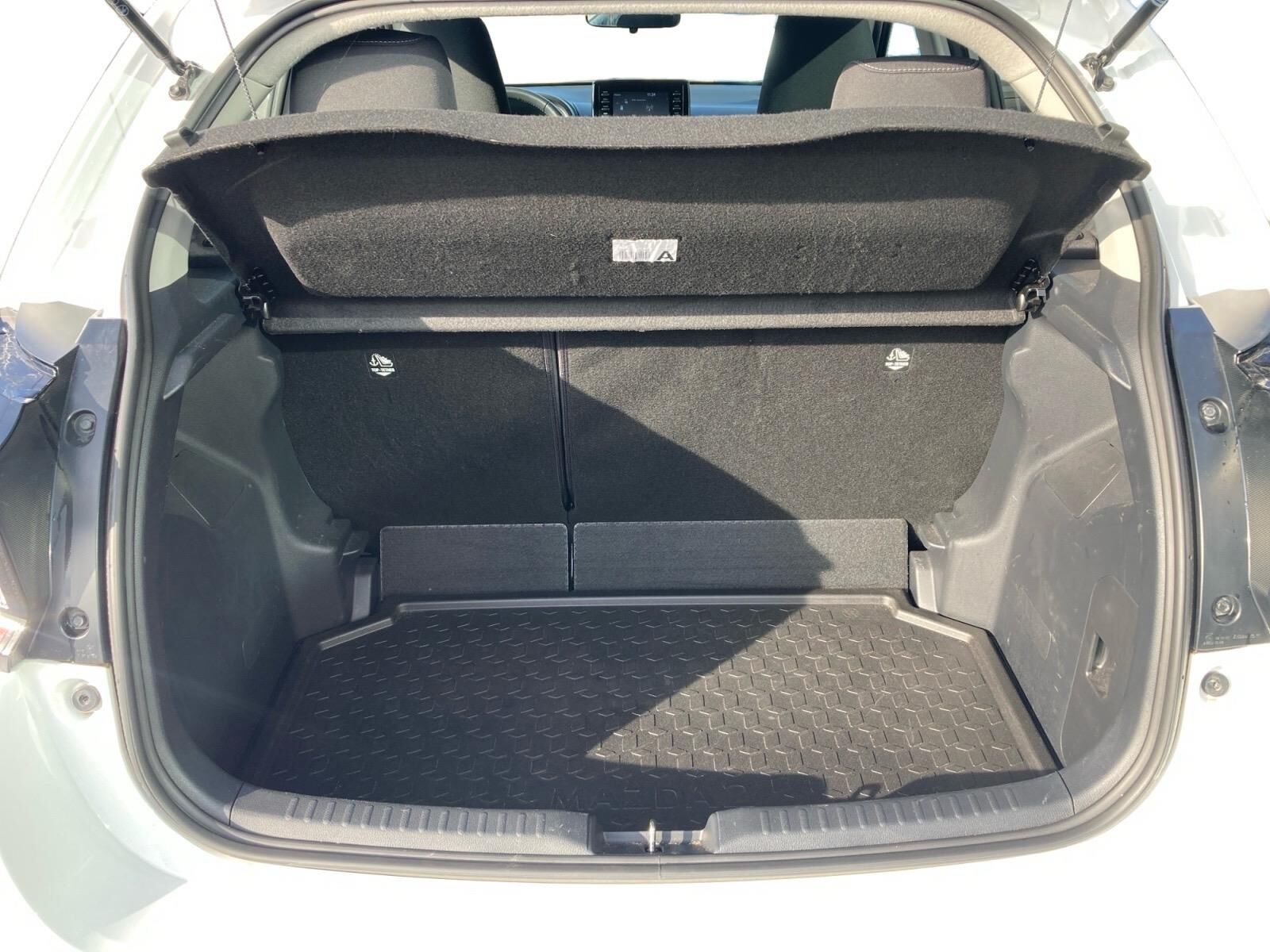 Billede af Mazda 2 1,5 VVT-I  Hybrid Pure Plus Pack CVT 116HK 5d Trinl. Gear